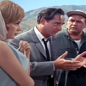 capture d'écran du film avec trois acteurs, une femme et deux hommes